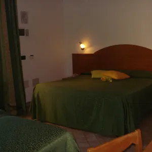 https://carlos-hotel.it-tuscanyhotel.com
